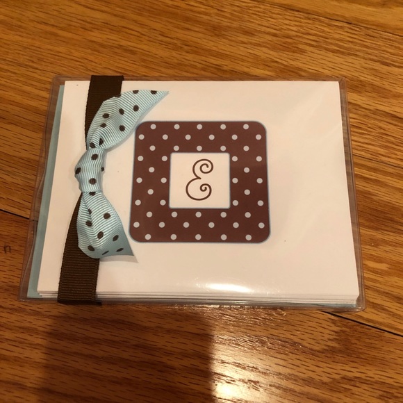 Stationary! - Picture 1 of 2